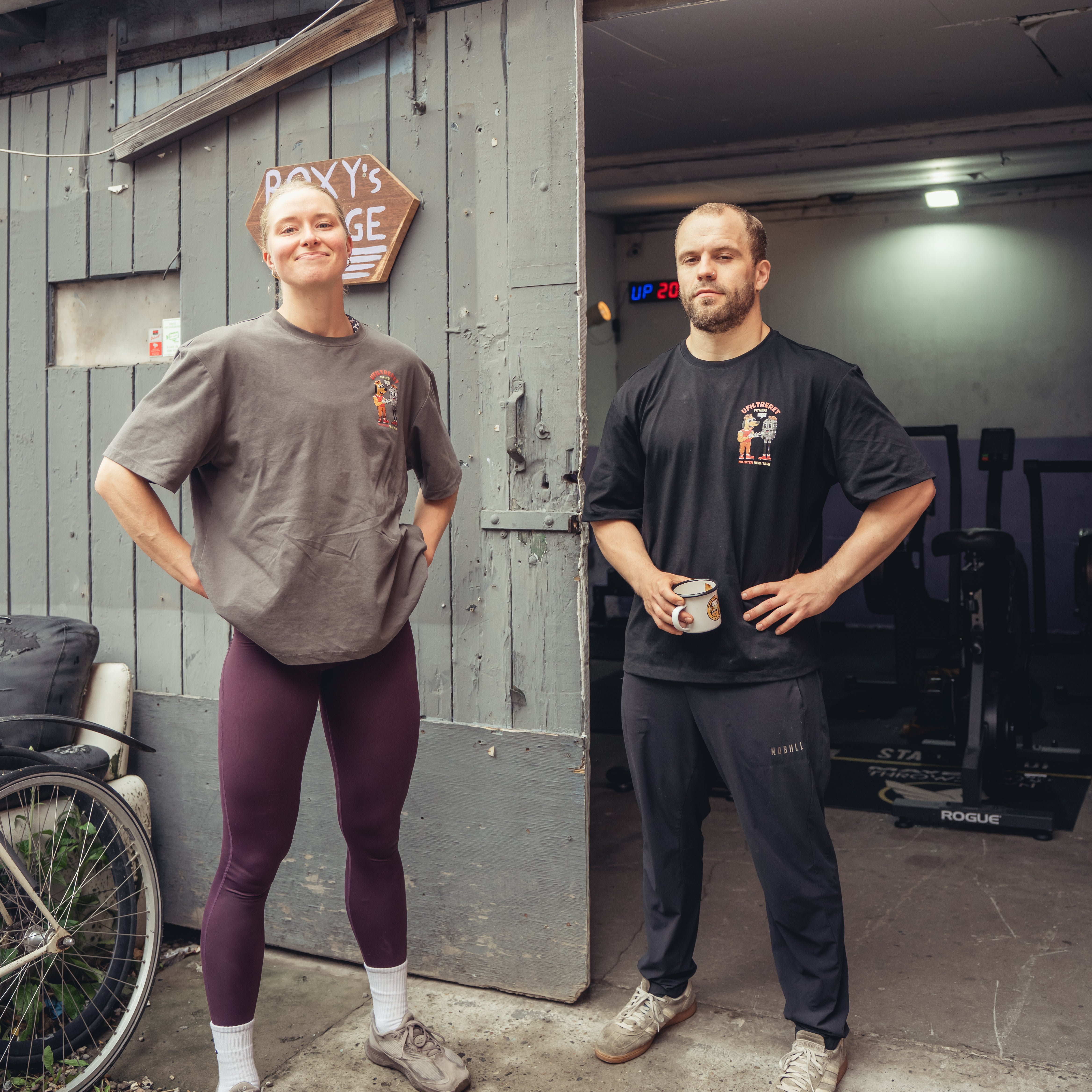 Ufiltreret fitness - Box fit merch t-shirt